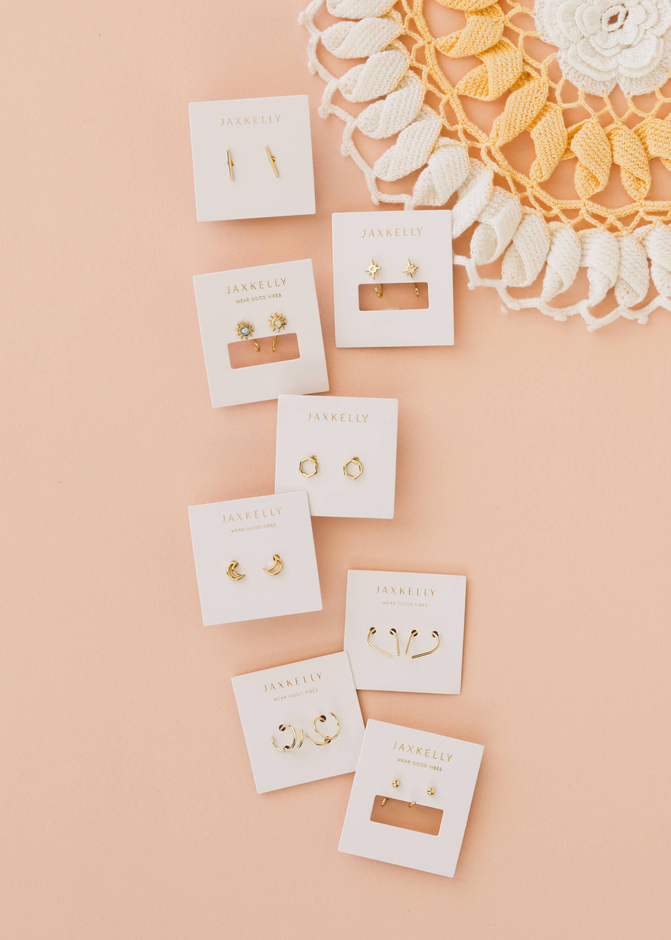 Minimalist - Moon - Gold Earrings