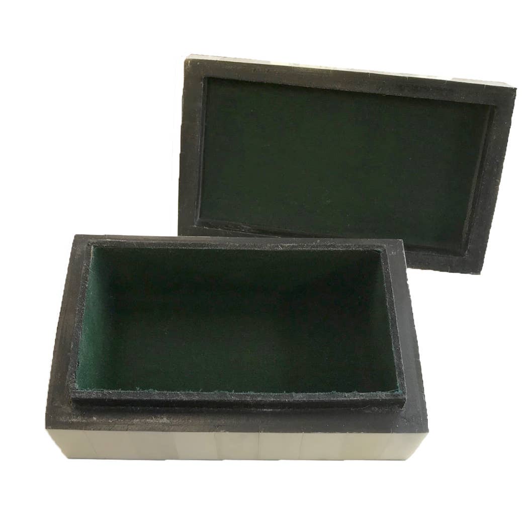 Full Cry Equestrian Vintage Scrimshaw Bone Box