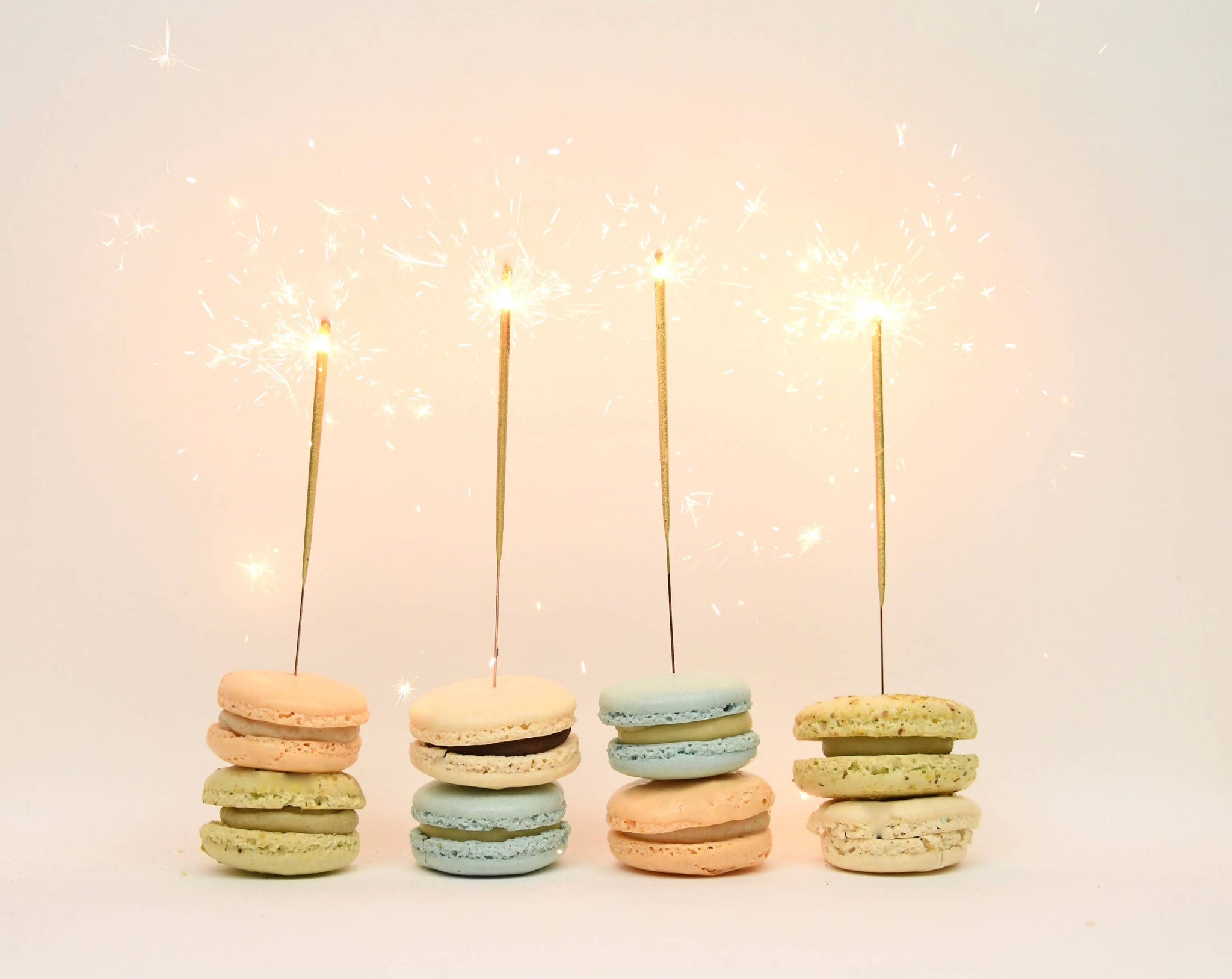 Mini 4" Gold Sparkler Candles - Hanukkah - Set Of 8